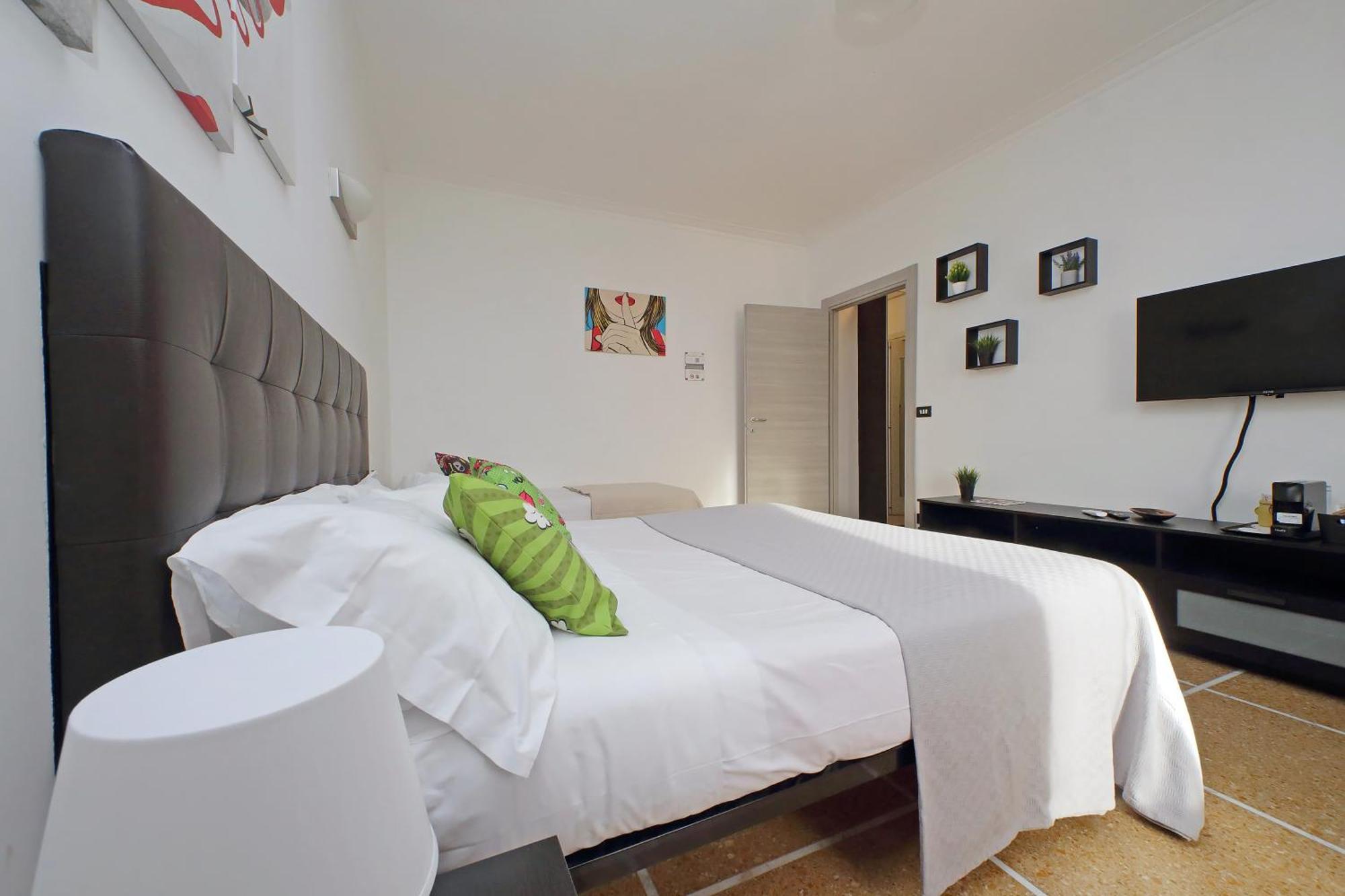 The Colours Rooms Guest House Roma Ngoại thất bức ảnh