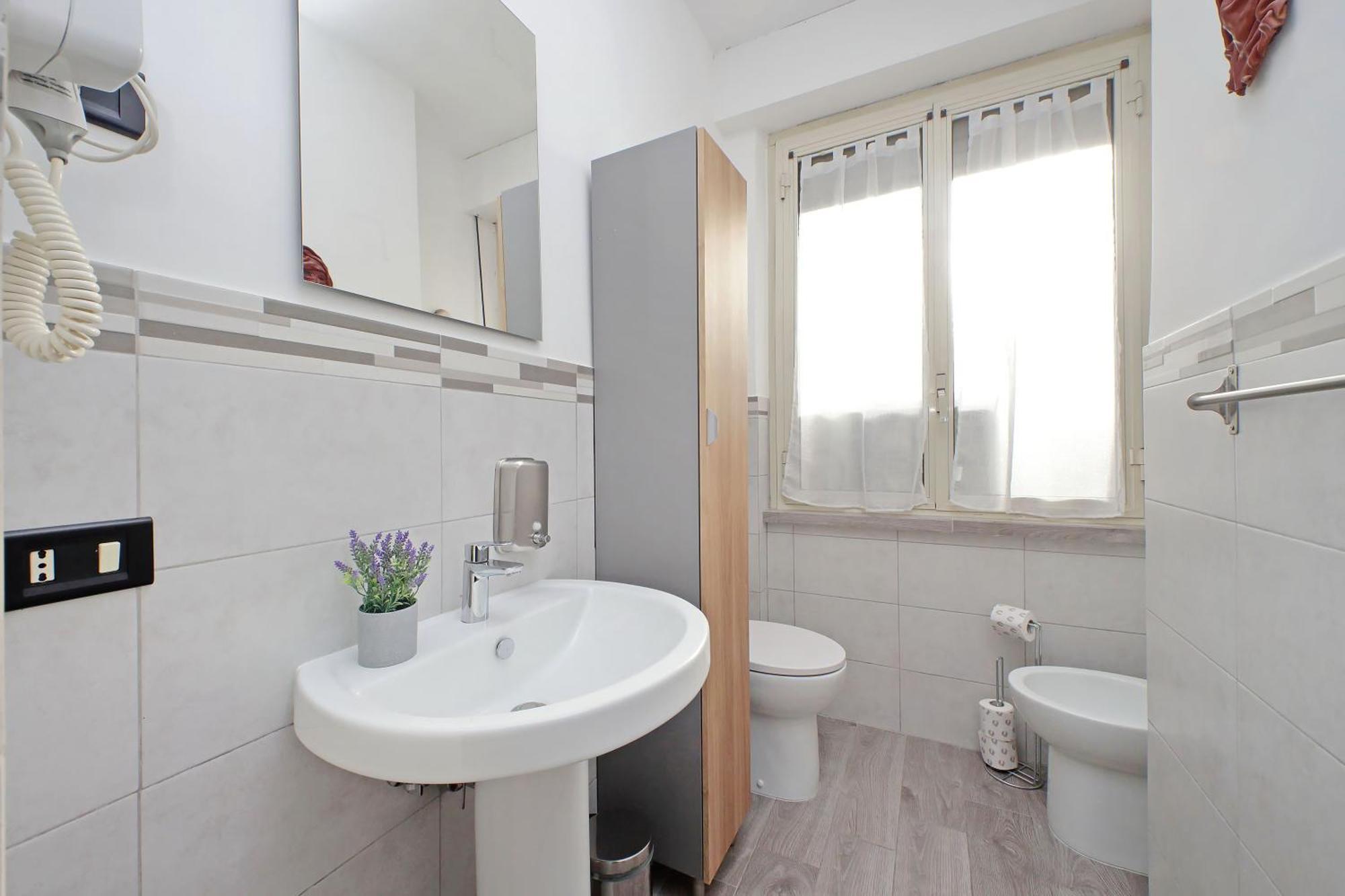 The Colours Rooms Guest House Roma Ngoại thất bức ảnh